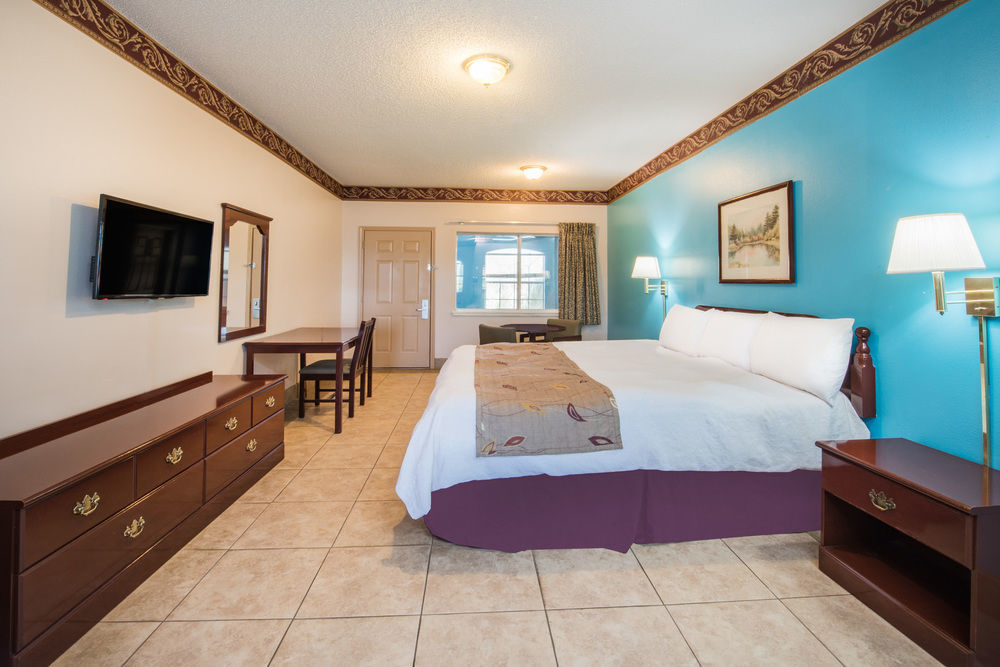 Texas Inn And Suites City Center At University Dr. Edinburg Kültér fotó